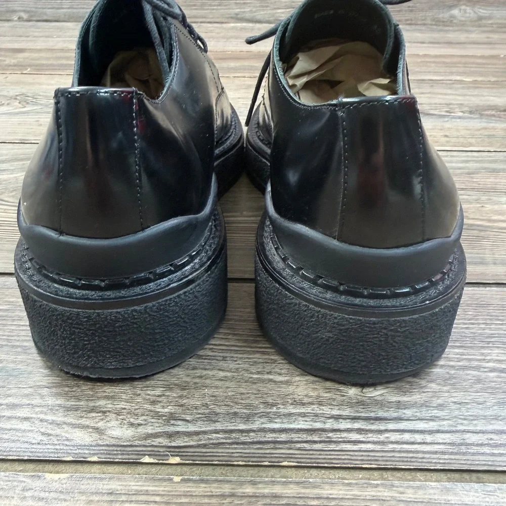 John Elliott john elliott